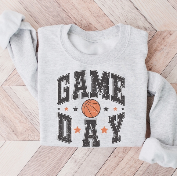 Game Day Retro Vintage Basketball Graphic Crewneck Sweatshirt - Picture 1 of 1
